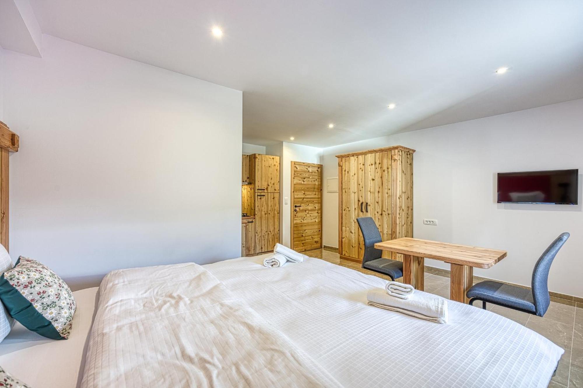 Apartments Viktor Ratece Phòng bức ảnh