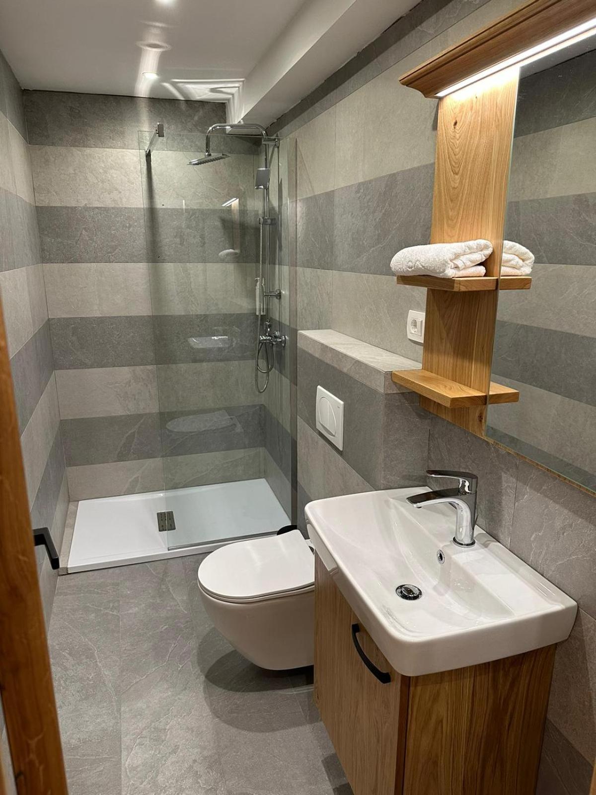 Apartments Viktor Ratece Phòng bức ảnh